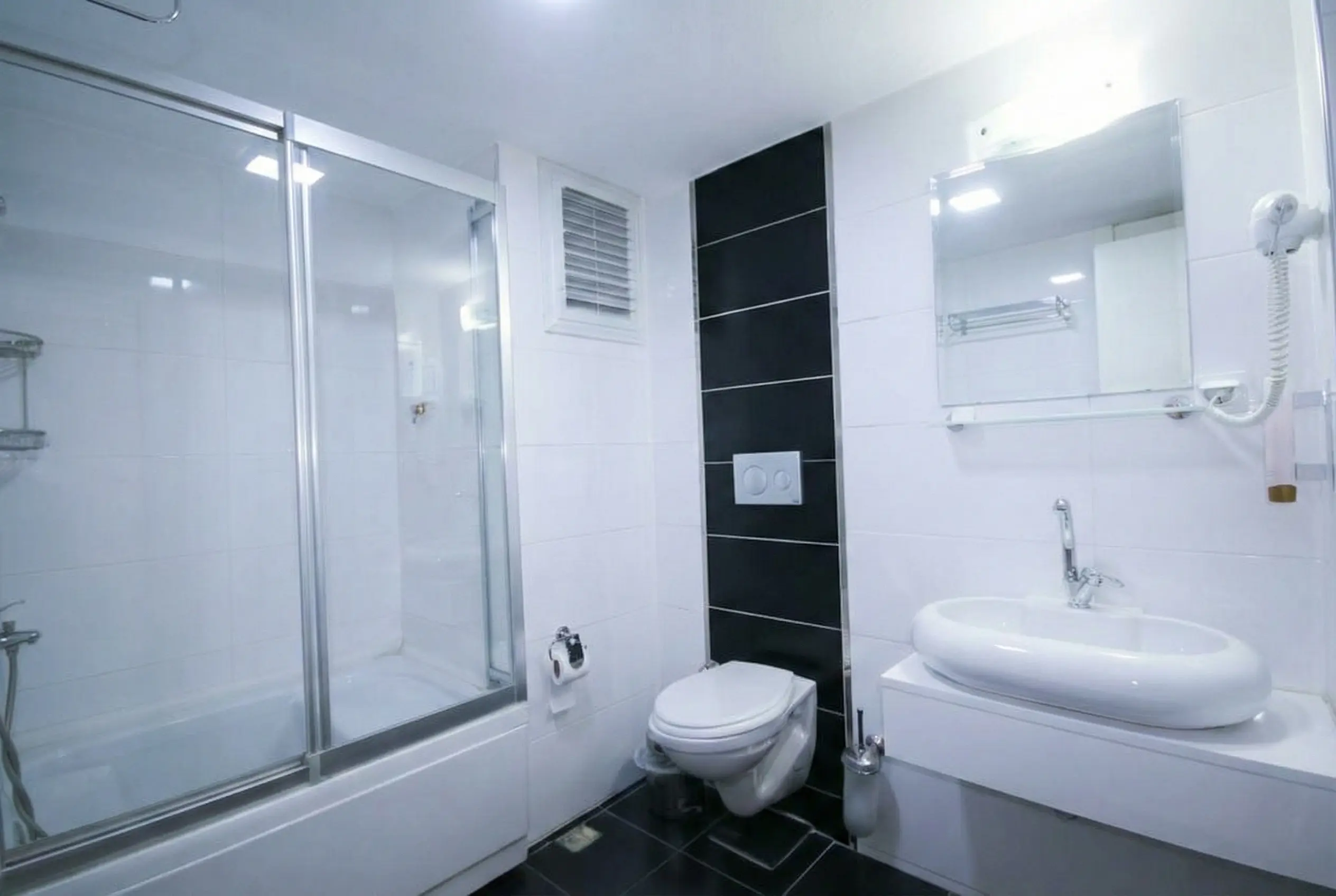 Demasus Otel Denizli — Banyo & Tuvalet